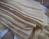 A picture of step 5 of Homemade samosa/roll patti.
