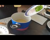 Foto del paso 5 de la receta Bacalao con pasas, piñones y huevo duro