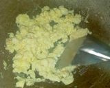 Foto langkah ke 3 dari resep Oseng Telur.