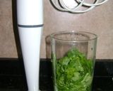 Foto del paso 2 de la receta: Festival de Pestos: 2 de albahaca rapido