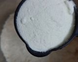 A picture of step 3 of Tricolour peanut katli.