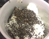 Foto del paso 2 de la receta: Pudding de yogur griego, chia y muesli