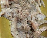 รูปขั้นตอนการทำที่ 3 ของ มันฝรั่งทอดกรอบหน้าข้าวไรซ์เบอรี่อกไก่ #อาหารทานเล่น