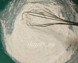 Foto langkah ke 2 dari resep BOLU KUKUS SAKURA eggless no mixer (#pr_recookanekabolkus).
