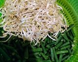 Foto langkah ke 1 dari resep Tumis Kacang Panjang Taoge Telur.
