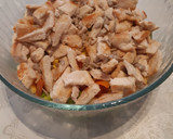 Foto del paso 2 de la receta: Ensalada fría con pechuga pollo 💪💪💪
