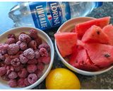 Une image de l'étape 1 de Slush De Pastèque, Framboise et Limonade.