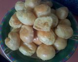 Foto langkah ke 5 dari resep Pao De Queijo - Roti Keju Brazil.