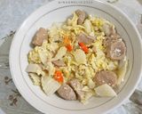Foto langkah ke 5 dari resep Sayur sawi dengan bakso dan telur.