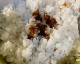 Foto langkah ke 3 dari resep Nasi Uduk Cokot Instan Oseng Teri Kacang.