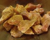 Foto langkah ke 3 dari resep Sayap Goreng Ketumbar.
