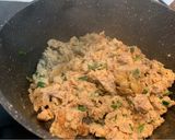 รูปขั้นตอนการทำที่ 6 ของ ไข่ผัดหมูสันคอสไลด์