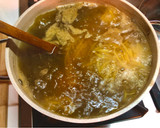 Foto del paso 2 de la receta: Tallarines amarillos con atún
