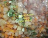 Foto langkah ke 3 dari resep Curry Puff Pastry.