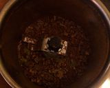 A picture of step 3 of Chettinad chicken curry.