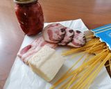 Foto del passaggio 1 della ricetta BUCATINI ALL'AMATRICIANA