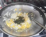 Foto langkah ke 2 dari resep Nasi Goreng Rumput Laut.