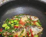 Foto langkah ke 3 dari resep Ikan Kembung Cabe Ijo.