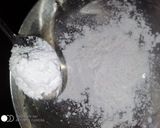 A picture of step 2 of Custard sharbat.