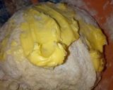 A picture of step 1 of Coconut cincin.