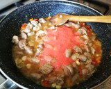 Foto del paso 3 de la receta: Mollejas en salsa al Oporto con arroz y espárragos trigueros