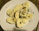 Foto del paso 2 de la receta: Cocina para principiantes: salchichas con papas picantonas, grilladas