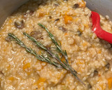 Foto del paso 10 de la receta: Risotto de níscalos y calabaza