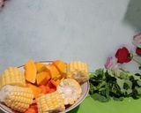 Foto langkah ke 1 dari resep Sayur bening aneka sayur..