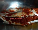 Foto langkah ke 3 dari resep Ikan goreng isi cabe.