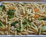 Csirkemelles, brokkolis penne recept fázis 3 fotója