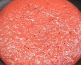 A picture of step 4 of Valentine special cake.