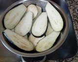 Foto del paso 1 de la receta: Milanesas de berenjena