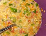 A picture of step 2 of Oats egg omelette.