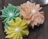 Foto langkah ke 4 dari resep Flower Butter Cookies.