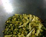 উচ্ছে আলু ভাজা(uche aloo vaza recipe in bengali) রেসিপির ধাপ 5 ছবি