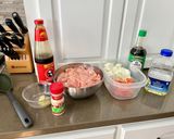 A picture of step 1 of Chinese-Filipino Tomato Chicken (Kamatis Kway).