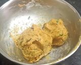 वांगी भरीत थालीपीठ (Vangi Bharit Thalipeeth Recipe In Marathi) रेसिपी स्टेप 2 फोटो 