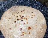 A picture of step 5 of Aachari Paneer Paratha.