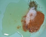Foto del paso 1 de la receta: Muslos rostizados en freidora de aire