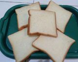 Foto langkah ke 4 dari resep Roti Panggang Selimut Telur Mayonais Pedas.