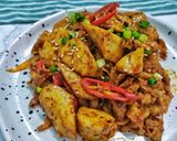รูปขั้นตอนการทำที่ 6 ของ เส้นขาวกับหมูสามชั้นผัดซอสโคชูจัง