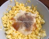 Foto langkah ke 2 dari resep Egg Mayo Sandwich.