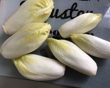 Une image de l'étape 1 de Flan d'endives caramélisées aux tomates, poivron, jambon cru et fromage frais.