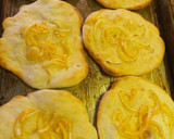 A picture of step 5 of Roasted Onions on Flatbread.