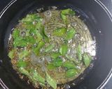 A picture of step 3 of Dahi phulkiyan.