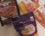 A picture of step 2 of Filling salad.