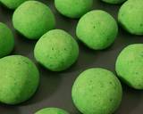 The Grinch Almond Snow Balls recipe step 3 photo