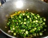 A picture of step 3 of Bhindi.
