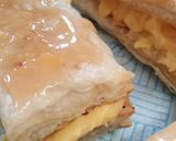 A picture of step 4 of Easy Gluten free custard slices 😋😋.