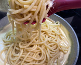 Foto del paso 5 de la receta: Pasta fresca con salsa cremosa y bacon